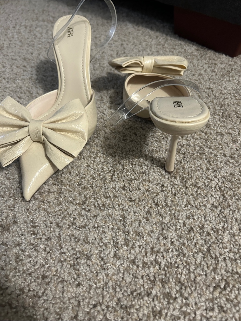 Zara Cream Bow Pointed-Toe Mules with Clear Strap - Picture 2 of 3